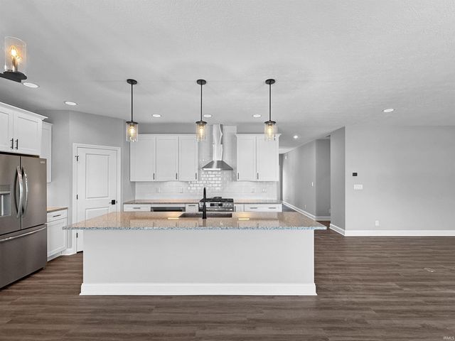 18 Hayloft Drive, West Lafayette, IN 47906