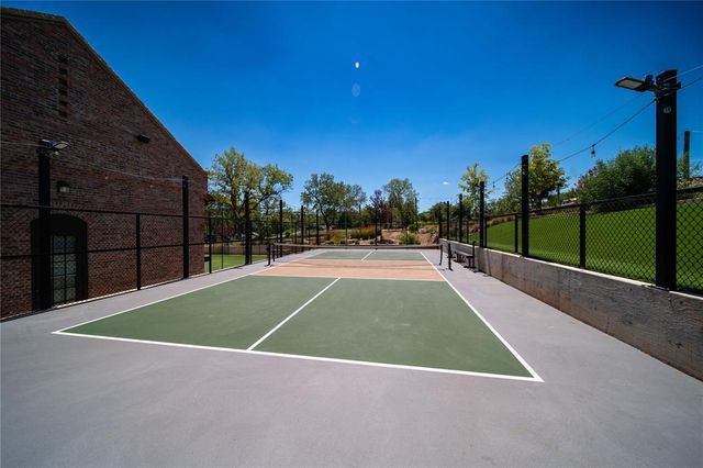 18252 Willowbrooke Court, Norman, OK 73072