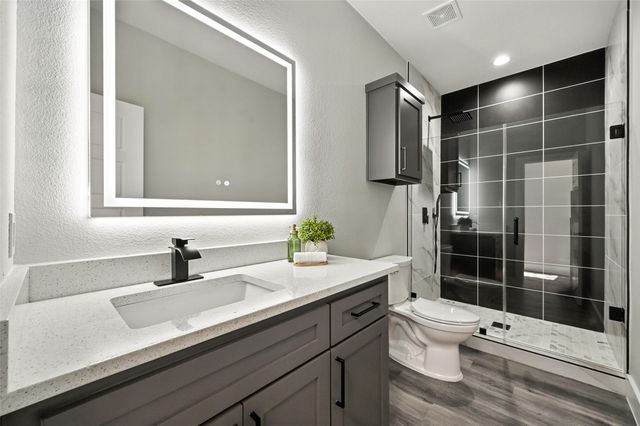 2939 Idaho Avenue, Dallas, TX 75216