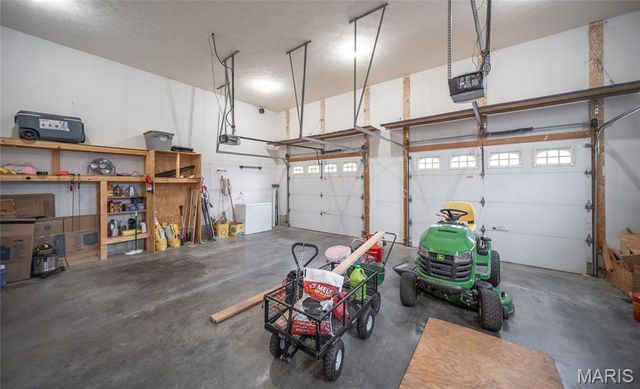 21848 Landmark Lane, Waynesville, MO 65583