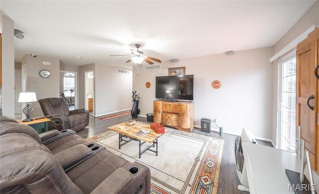 21848 Landmark Lane, Waynesville, MO 65583