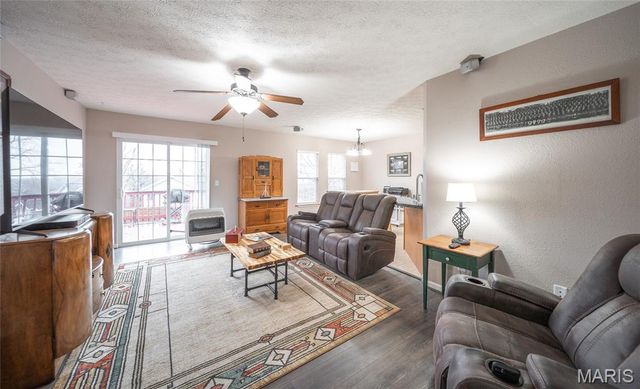 21848 Landmark Lane, Waynesville, MO 65583