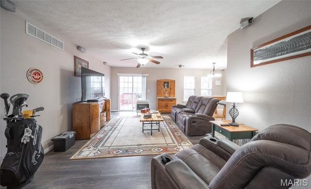 21848 Landmark Lane, Waynesville, MO 65583