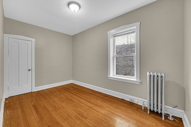 5527 W Potomac Avenue, Chicago, IL 60651