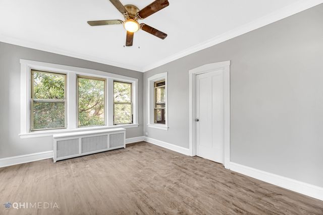 5527 W Potomac Avenue, Chicago, IL 60651