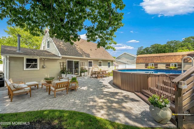80 Ivy Hill Drive, Matawan, NJ 07747