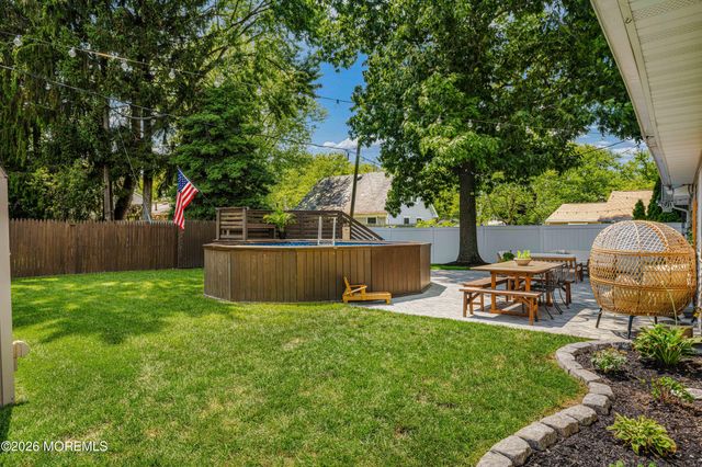 80 Ivy Hill Drive, Matawan, NJ 07747