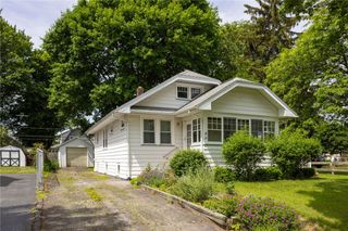 110 Estall Road, Greece, NY 14616