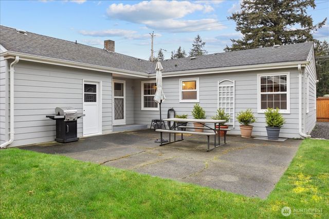 221 Tamarack Avenue, Everett, WA 98203