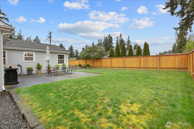 221 Tamarack Avenue, Everett, WA 98203