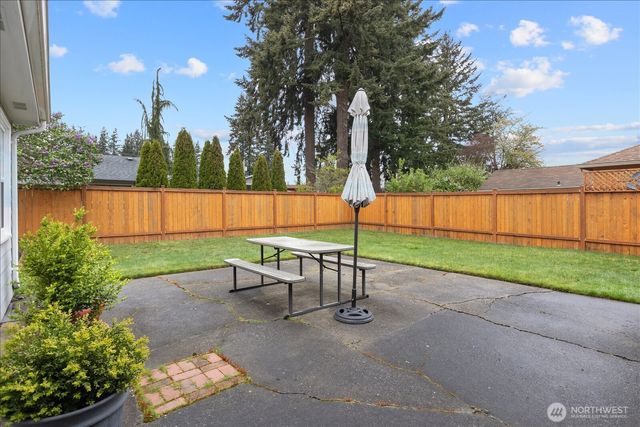 221 Tamarack Avenue, Everett, WA 98203