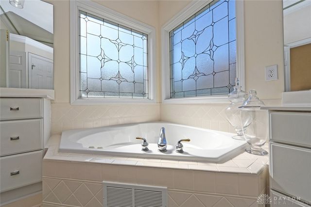 7194 Orchard View Lane, Morrow, OH 45152