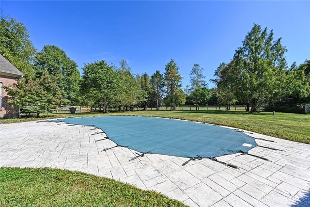 7194 Orchard View Lane, Morrow, OH 45152