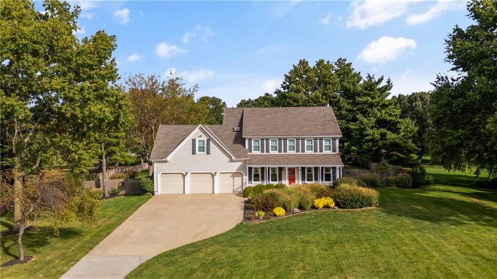 11600 W 156th Terrace, Overland Park, KS 66221