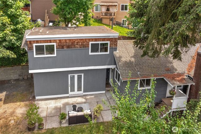 17806 83rd Place NE, Kenmore, WA 98028