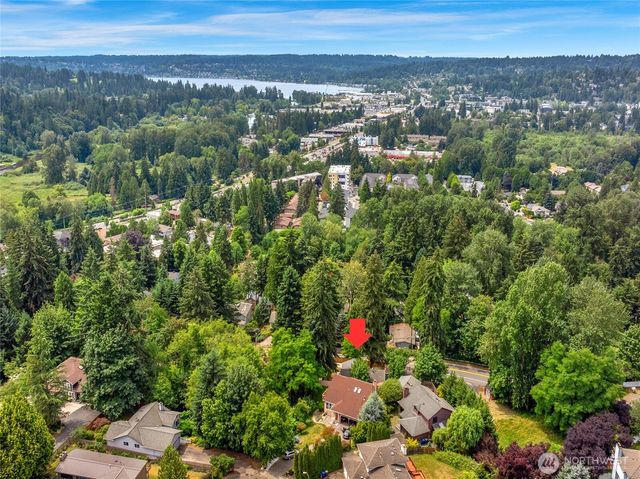 17806 83rd Place NE, Kenmore, WA 98028