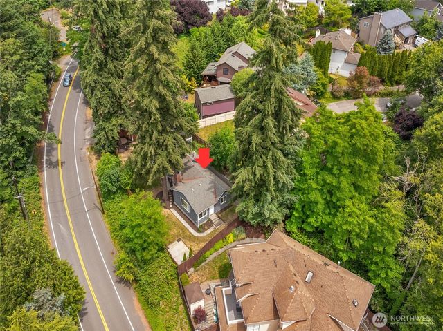 17806 83rd Place NE, Kenmore, WA 98028