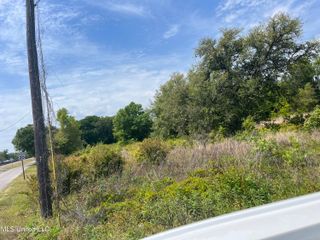 744 Railroad Street, Gulfport, MS 39507