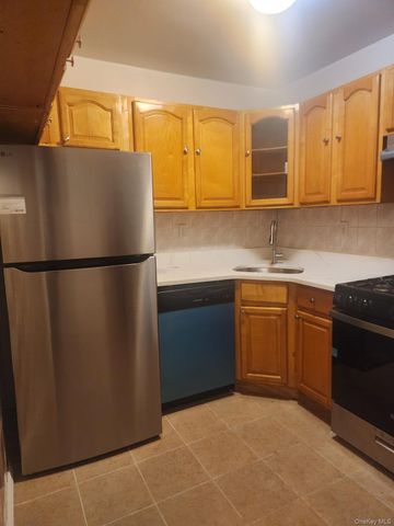 94-86 218th Street 1st Floor, Queens Village, NY 11428