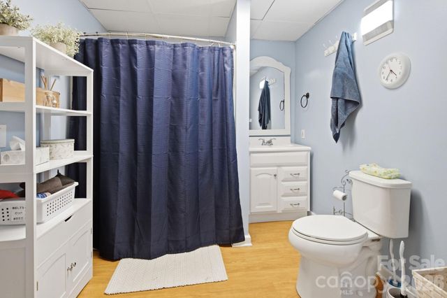 8472 Jacob Fork River Road, Vale, NC 28168