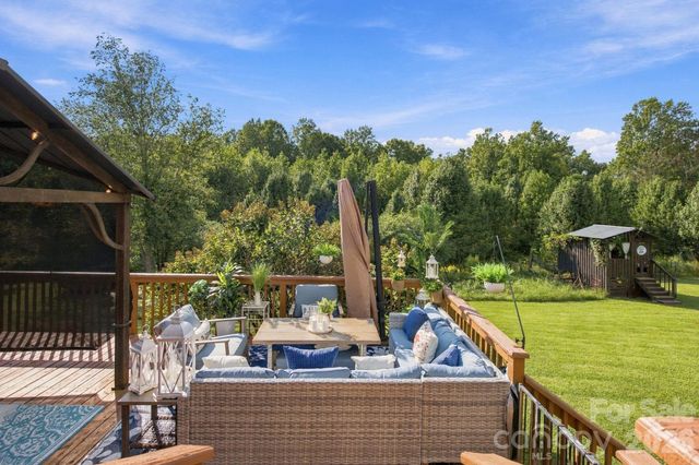 8472 Jacob Fork River Road, Vale, NC 28168