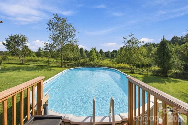 8472 Jacob Fork River Road, Vale, NC 28168