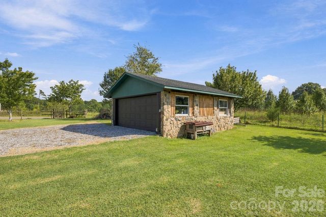 8472 Jacob Fork River Road, Vale, NC 28168