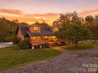 8472 Jacob Fork River Road, Vale, NC 28168