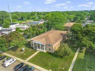 26305 W 7 Mile Road 101, Redford Charter Township, MI 48240