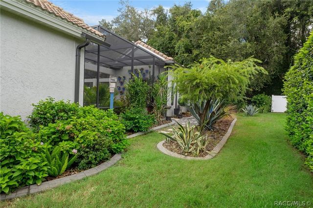 1118 N Hunt Club Drive, Hernando, FL 34442