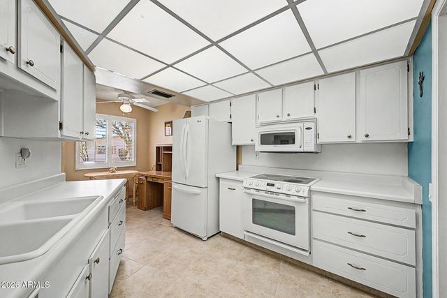19469 N STAR RIDGE Drive, Sun City West, AZ 85375
