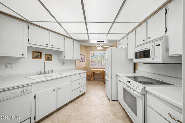 19469 N STAR RIDGE Drive, Sun City West, AZ 85375