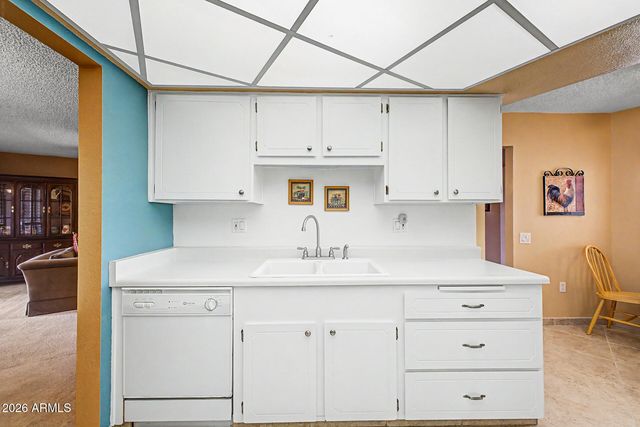 19469 N STAR RIDGE Drive, Sun City West, AZ 85375