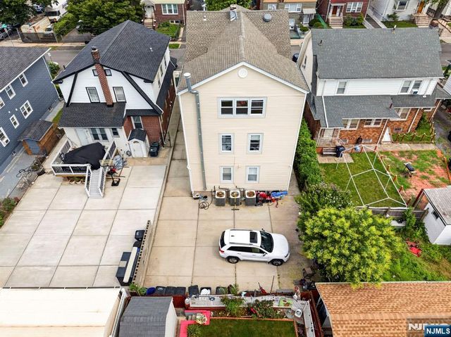 114-116 Peck Avenue, Newark, NJ 07107