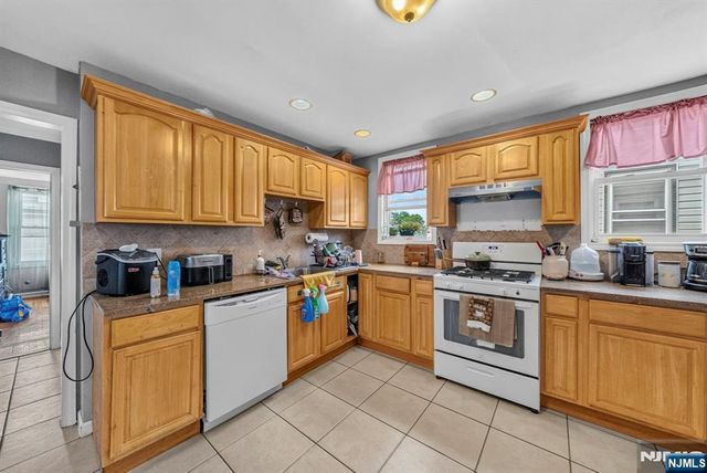 114-116 Peck Avenue, Newark, NJ 07107
