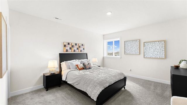 20925 W 188th Terrace, Spring Hill, KS 66083