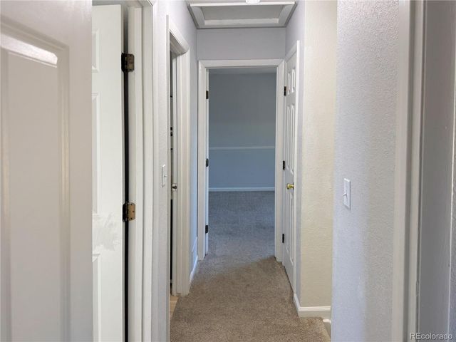 19292 E Nassau Drive, Aurora, CO 80013