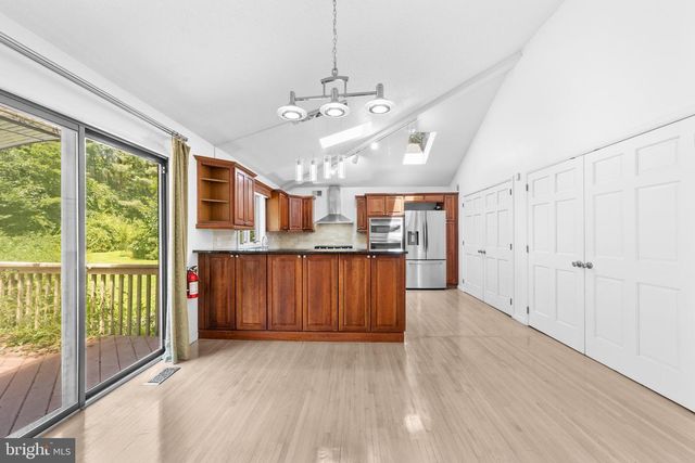 12 OAK PL, Princeton, NJ 08540