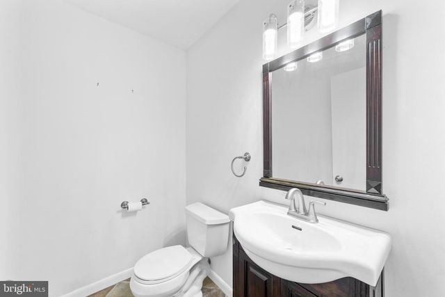 12 OAK PL, Princeton, NJ 08540