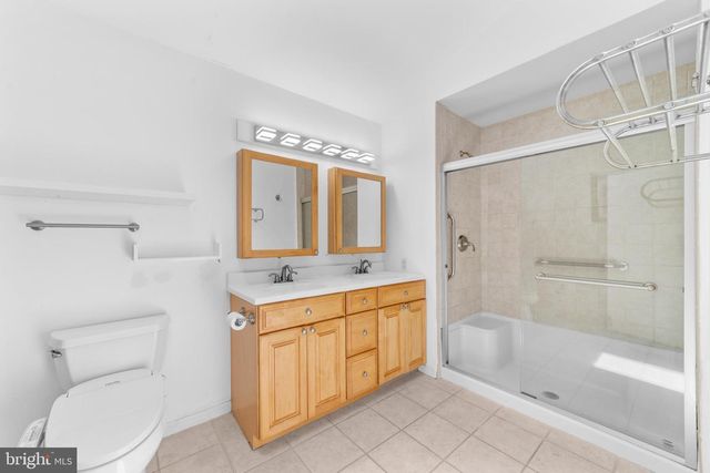 12 OAK PL, Princeton, NJ 08540