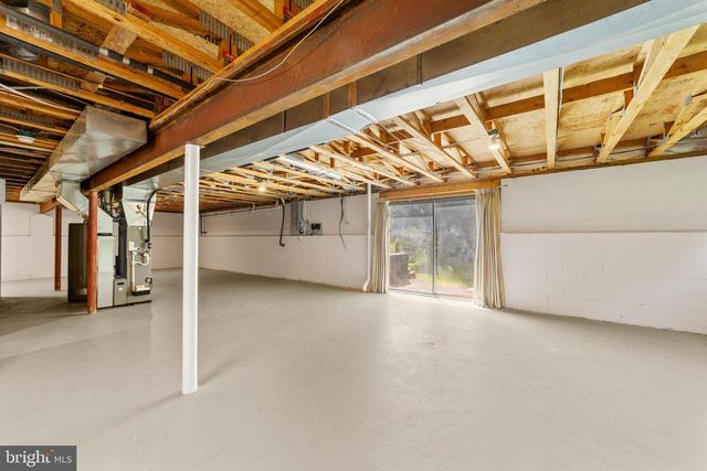 12 OAK PL, Princeton, NJ 08540