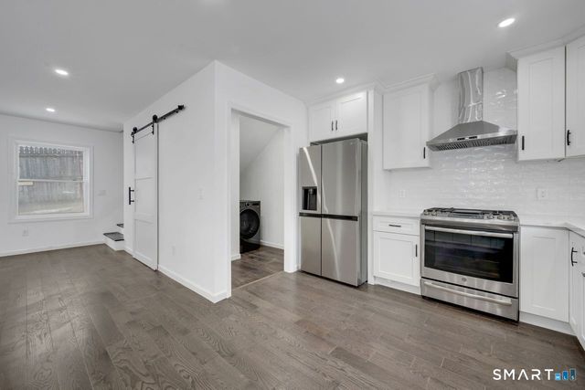 198 Castle Avenue, Fairfield, CT 06825