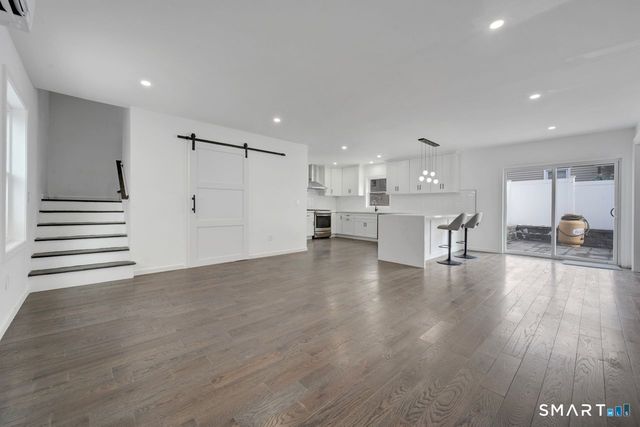 198 Castle Avenue, Fairfield, CT 06825