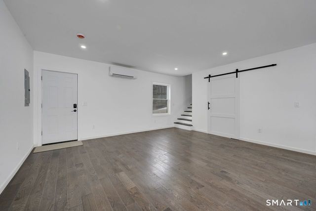 198 Castle Avenue, Fairfield, CT 06825