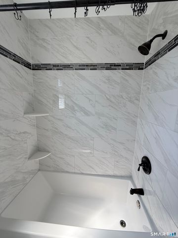 198 Castle Avenue, Fairfield, CT 06825