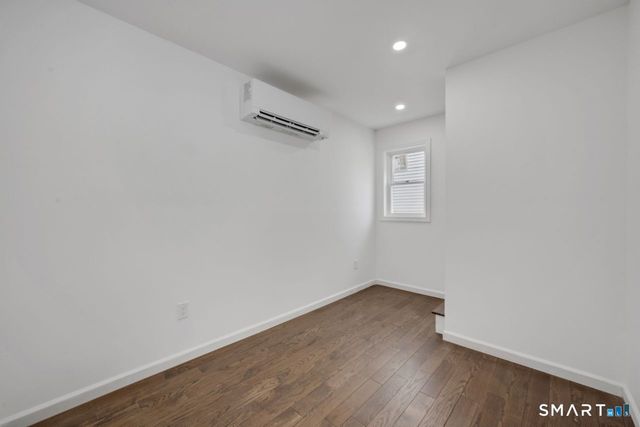 198 Castle Avenue, Fairfield, CT 06825