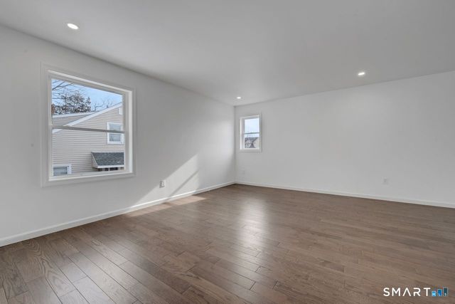 198 Castle Avenue, Fairfield, CT 06825