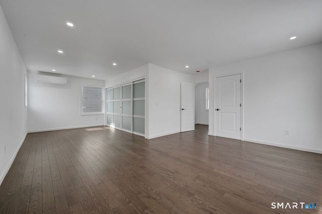 198 Castle Avenue, Fairfield, CT 06825