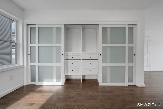 198 Castle Avenue, Fairfield, CT 06825