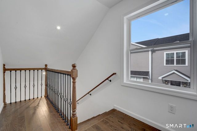 198 Castle Avenue, Fairfield, CT 06825